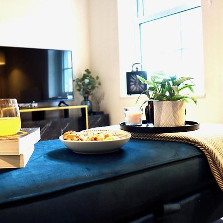 Perfect Central Location- 5 Minutes From Tower Bridge ! 8 Minutes Walk From Tube Londres Exterior foto